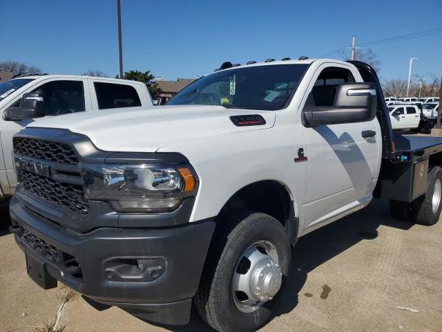 2023 RAM 3500 Tradesman Regular Cab 4x4 8 Box