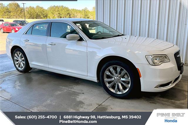 2022 Chrysler 300 Touring AWD