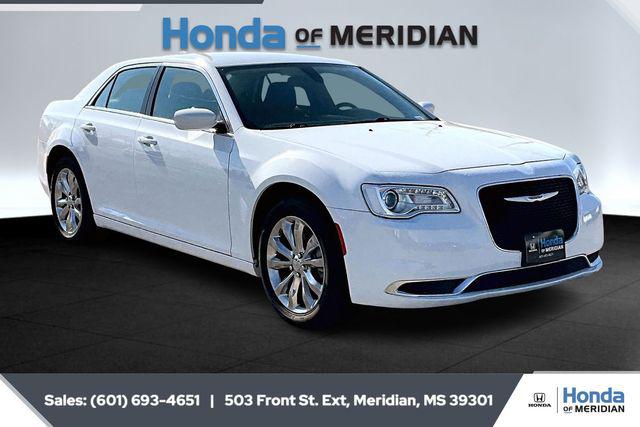 2022 Chrysler 300 Touring AWD