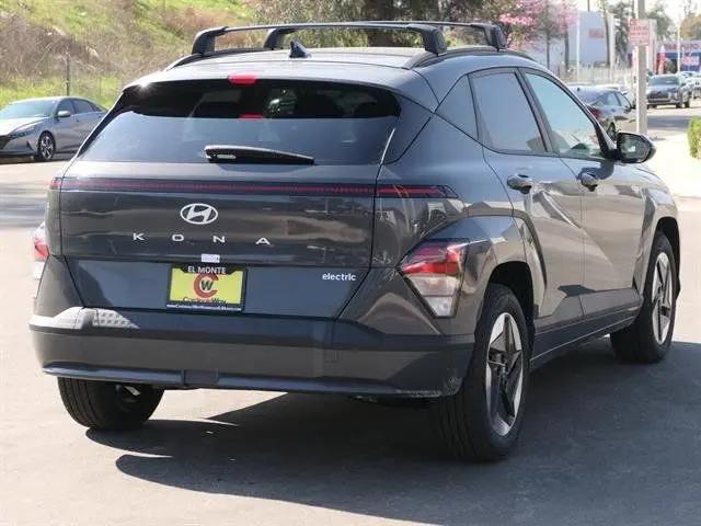 2025 Hyundai Kona EV SEL