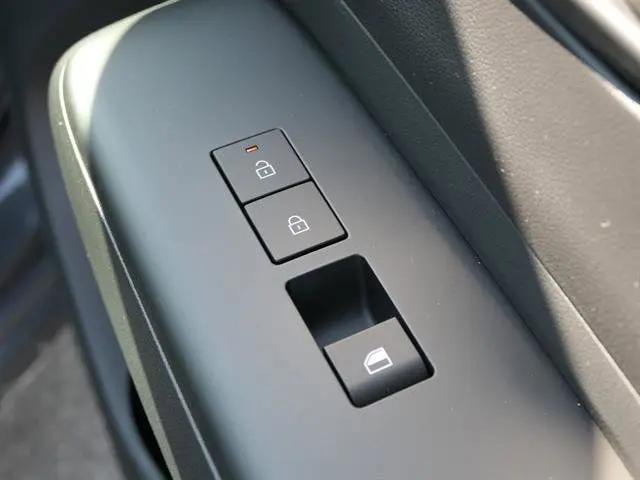 2025 Hyundai Kona EV SEL