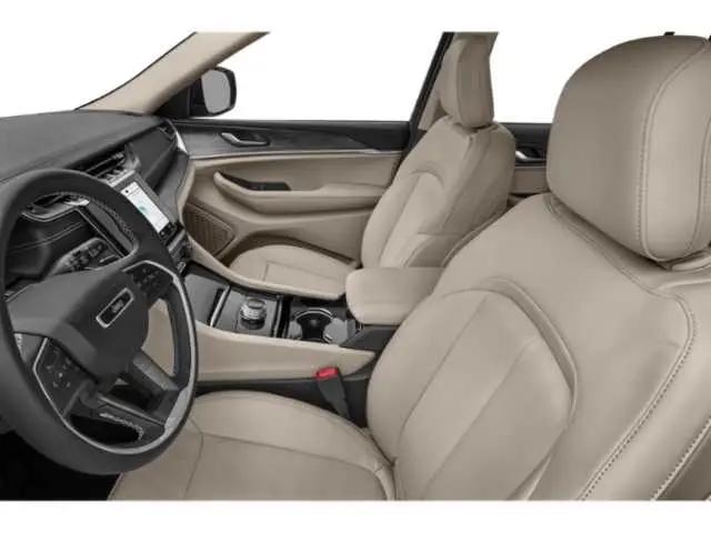 2025 Jeep Grand Cherokee Altitude X 4x4