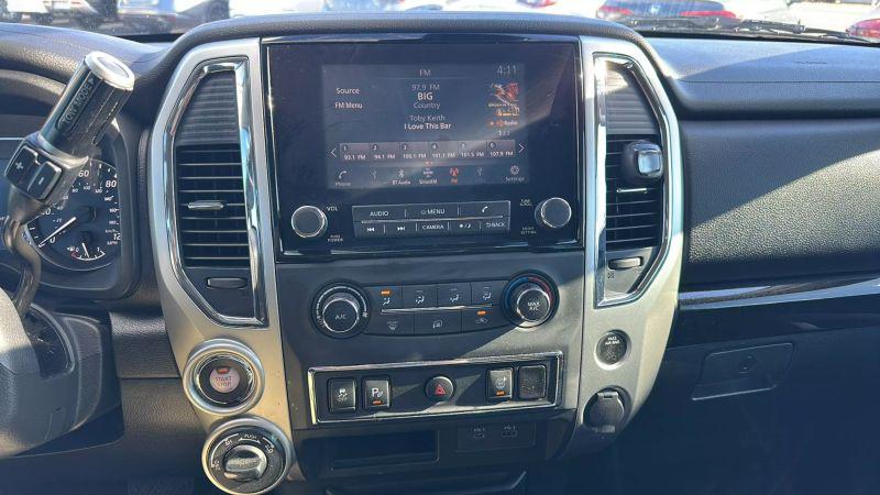 2021 Nissan Titan Crew Cab SV 4x4