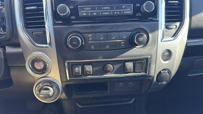 2021 Nissan Titan Crew Cab SV 4x4