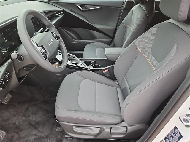 2025 Kia Niro LX