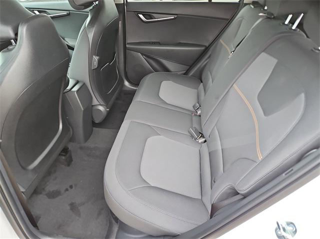 2025 Kia Niro LX