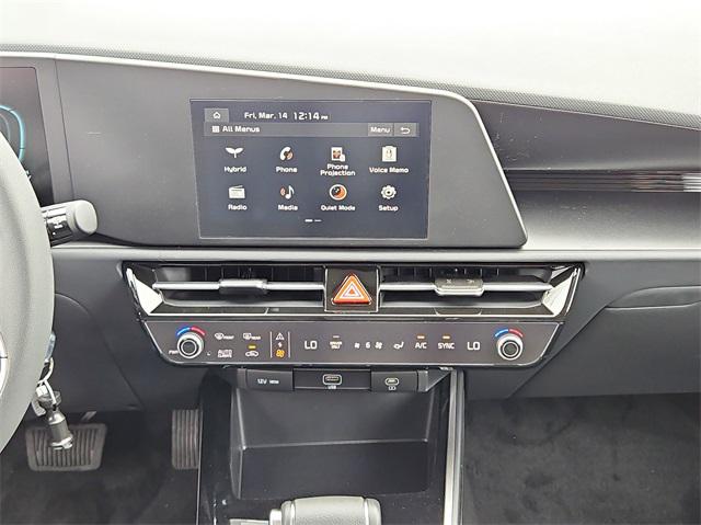 2025 Kia Niro LX