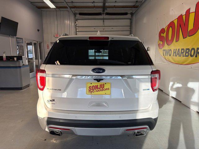 2017 Ford Explorer Platinum