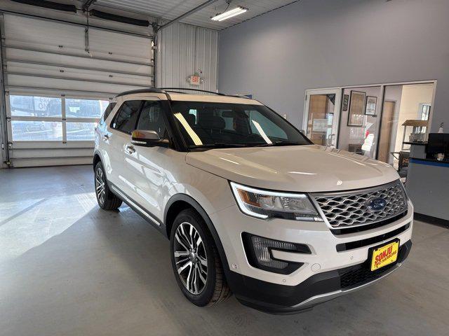 2017 Ford Explorer Platinum