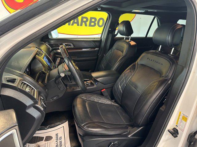 2017 Ford Explorer Platinum