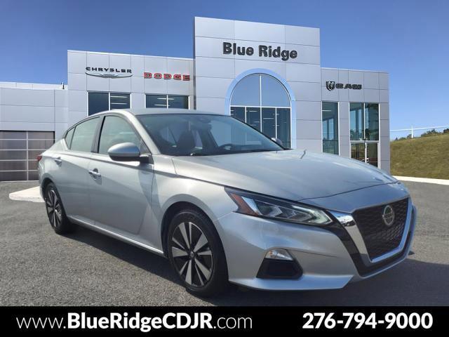 2022 Nissan Altima SV FWD