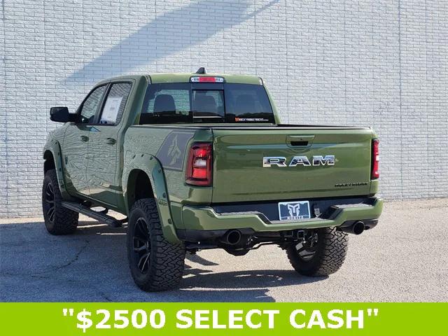 2025 RAM Ram 1500 RAM 1500 BIG HORN CREW CAB 4X4 57 BOX