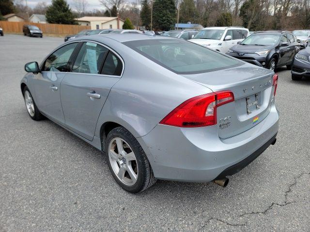 2013 Volvo S60 T5 Platinum