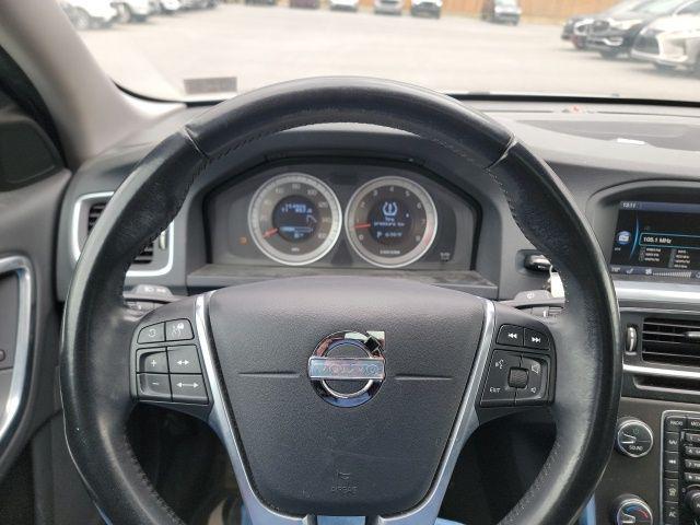 2013 Volvo S60 T5 Platinum