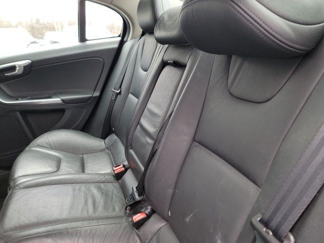 2013 Volvo S60 T5 Platinum