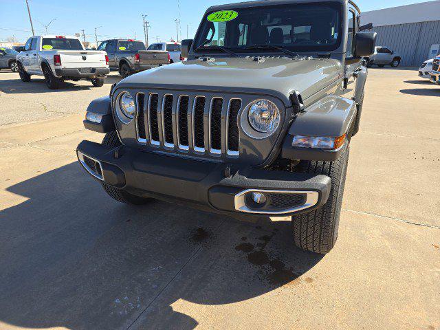 2023 Jeep Gladiator Overland 4x4