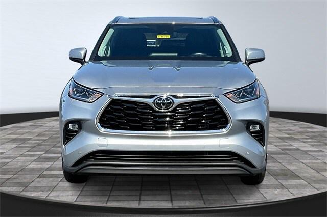 2022 Toyota Highlander Limited