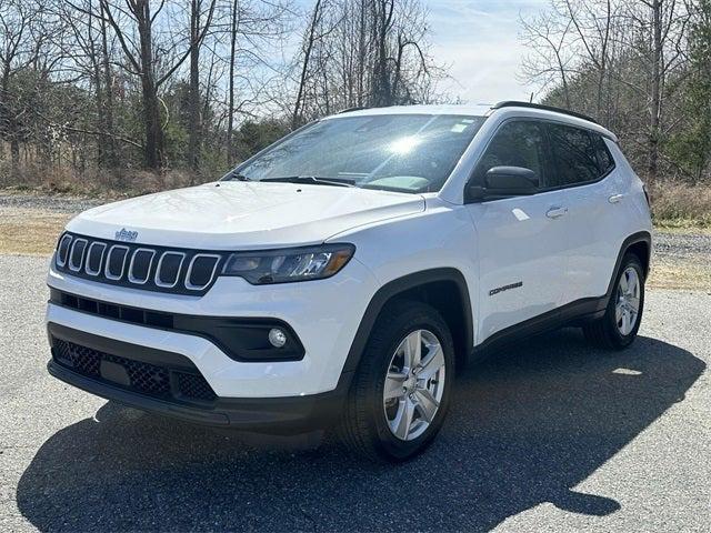2022 Jeep Compass Latitude FWD