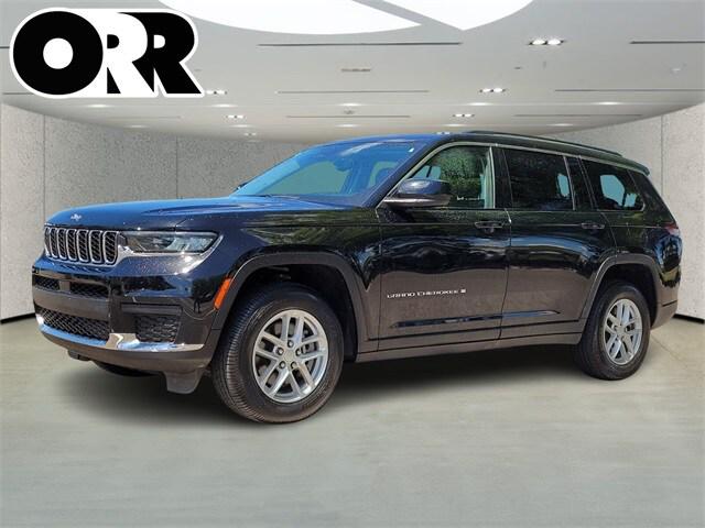 2023 Jeep Grand Cherokee L Laredo 4x2