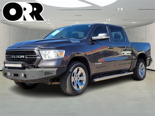 2020 RAM 1500 Big Horn Crew Cab 4x4 57 Box