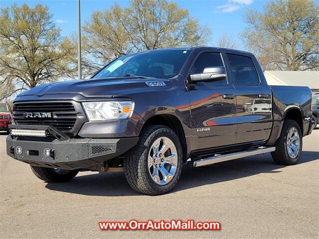 2020 RAM 1500 Big Horn Crew Cab 4x4 57 Box