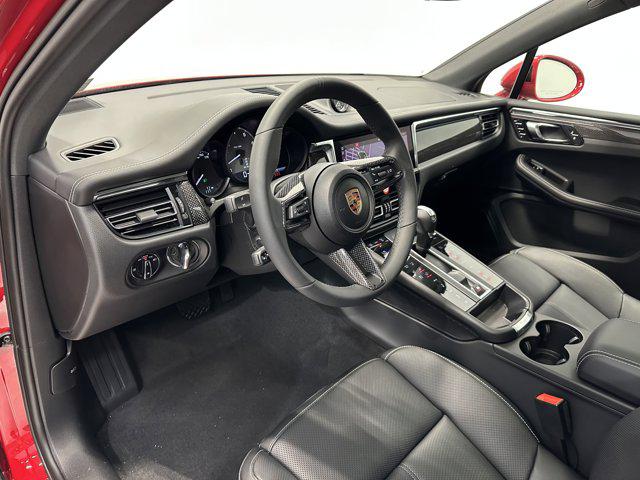 2025 Porsche Macan S