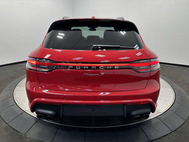 2025 Porsche Macan S