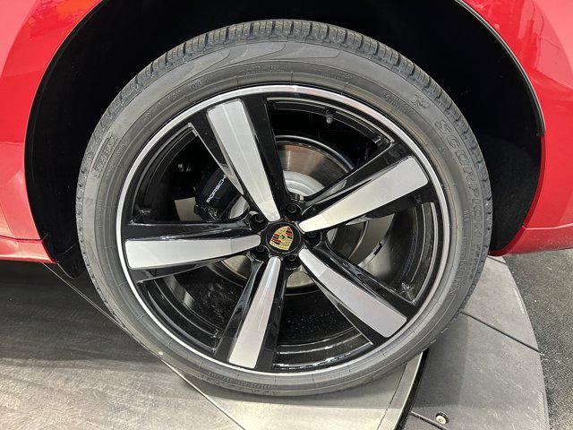 2025 Porsche Macan S