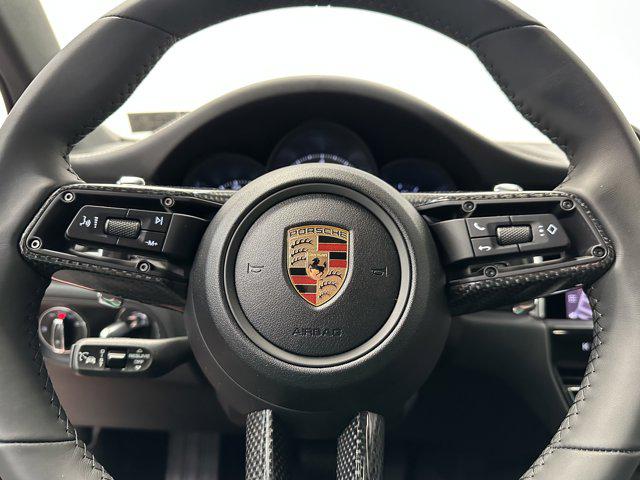 2025 Porsche Macan S