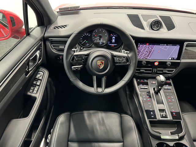 2025 Porsche Macan S