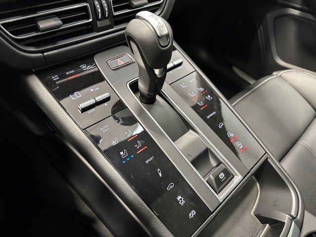 2025 Porsche Macan S