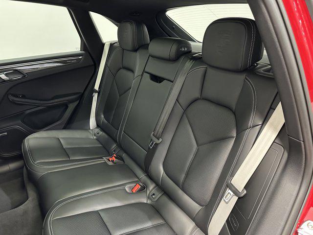 2025 Porsche Macan S