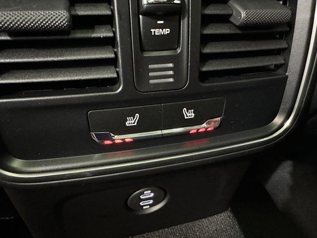 2025 Porsche Macan S