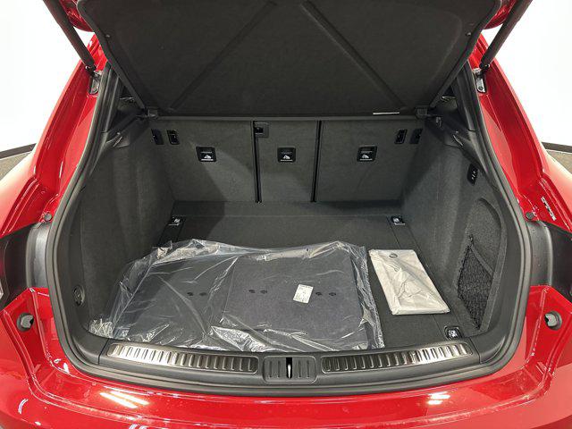 2025 Porsche Macan S