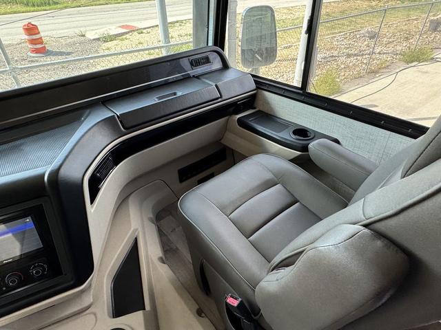 2021 Ford F-53 36H