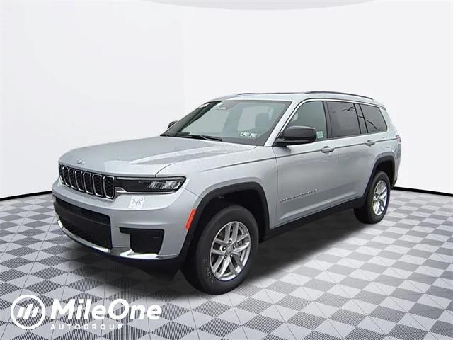 2025 Jeep Grand Cherokee GRAND CHEROKEE L LAREDO X 4X4