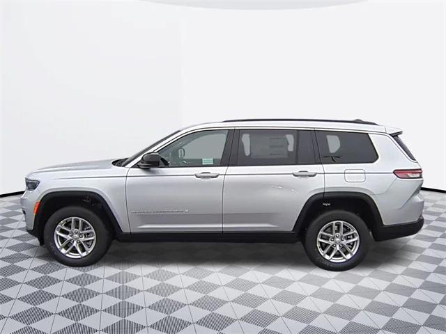 2025 Jeep Grand Cherokee GRAND CHEROKEE L LAREDO X 4X4