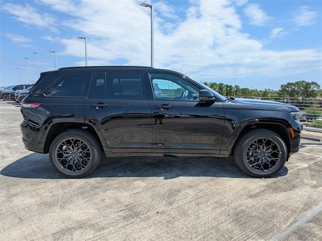 2025 Jeep Grand Cherokee GRAND CHEROKEE SUMMIT RESERVE 4X4