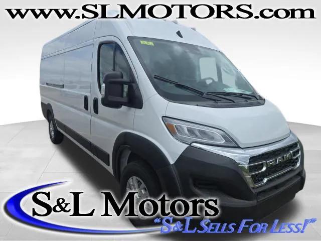 2025 RAM Ram ProMaster RAM PROMASTER 3500 SLT CARGO VAN HIGH ROOF 159 WB EXT