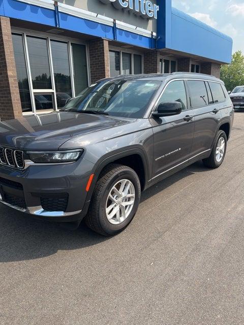 2025 Jeep Grand Cherokee GRAND CHEROKEE L LAREDO 4X4 2025 Jeep Grand Cherokee GRAND CHEROKEE L LAREDO 4X4