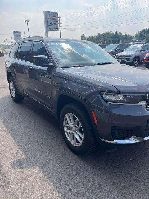 2025 Jeep Grand Cherokee GRAND CHEROKEE L LAREDO 4X4 2025 Jeep Grand Cherokee GRAND CHEROKEE L LAREDO 4X4