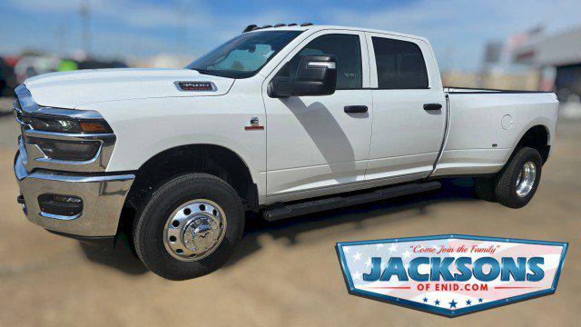 2025 RAM Ram 3500 RAM 3500 TRADESMAN CREW CAB 4X4 8 BOX