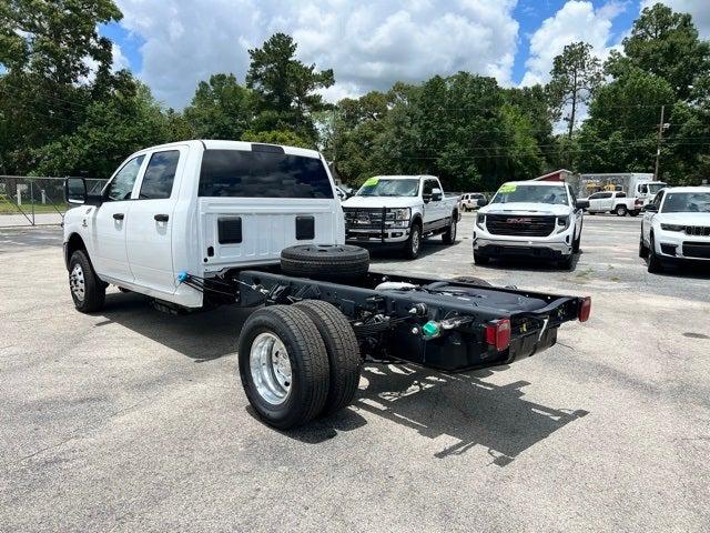 2025 RAM Ram 3500 Chassis Cab RAM 3500 TRADESMAN CREW CAB CHASSIS 4X4 60 CA