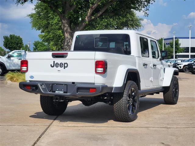 2025 Jeep Gladiator GLADIATOR NIGHTHAWK 4X4