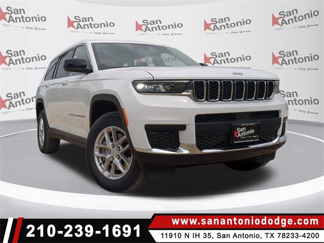2025 Jeep Grand Cherokee GRAND CHEROKEE L LAREDO X 4X4