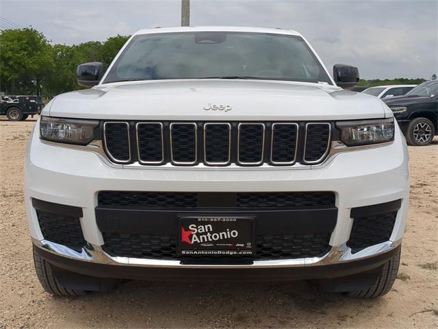 2025 Jeep Grand Cherokee GRAND CHEROKEE L LAREDO X 4X4