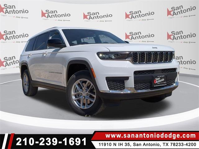 2025 Jeep Grand Cherokee GRAND CHEROKEE L LAREDO X 4X4