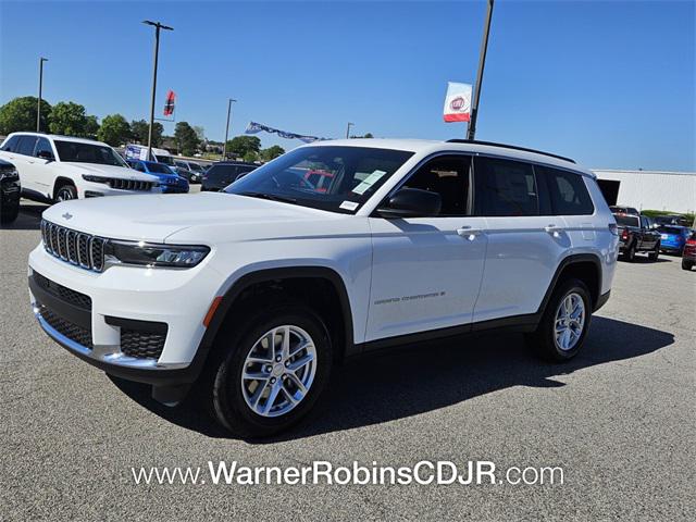 2025 Jeep Grand Cherokee GRAND CHEROKEE L LAREDO 4X2