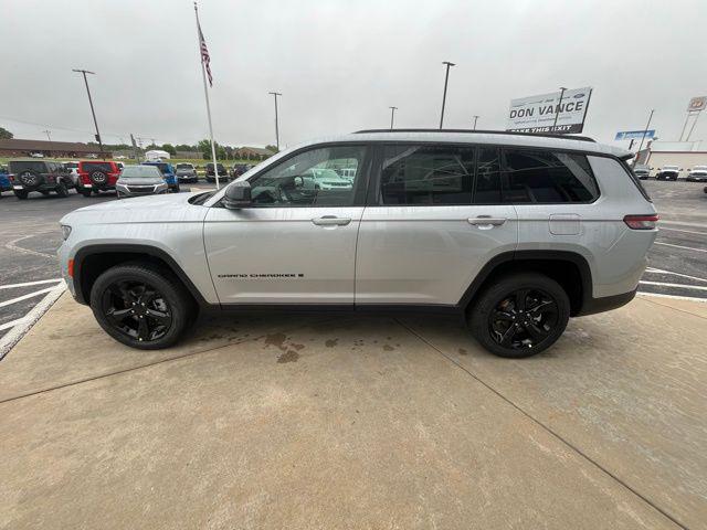 2025 Jeep Grand Cherokee GRAND CHEROKEE L LIMITED 4X4 2025 Jeep Grand Cherokee GRAND CHEROKEE L LIMITED 4X4