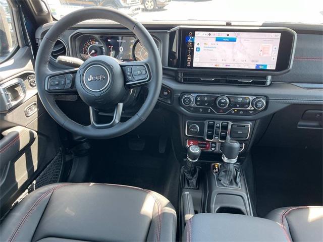 2025 Jeep Gladiator GLADIATOR RUBICON X 4X4